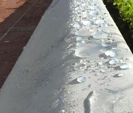 汕头硅烷浸渍涂料在混凝土保护中的应用